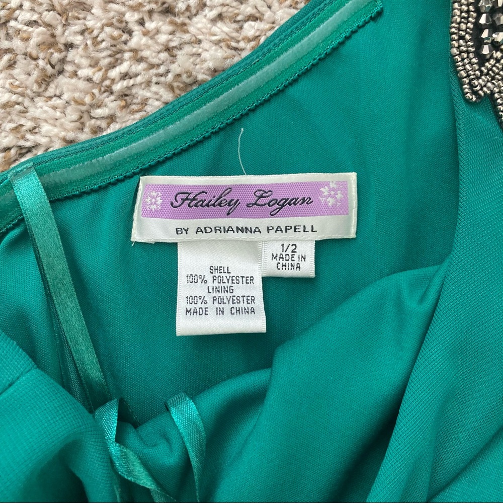 Kelly Green Vintage style prom Gown - Picture 6 of 6